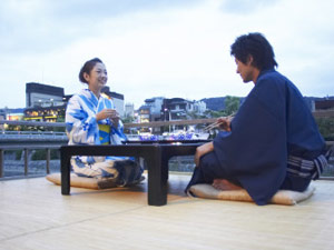 Couple3